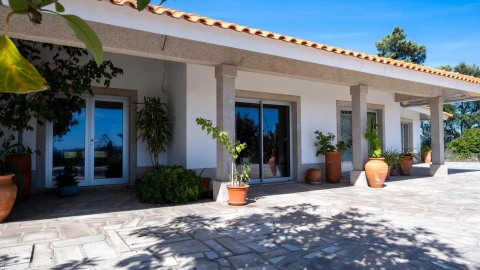 Moradia T5 para Venda em Paços de Ferreira