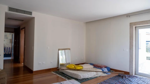 Moradia T5 para Venda em Paços de Ferreira