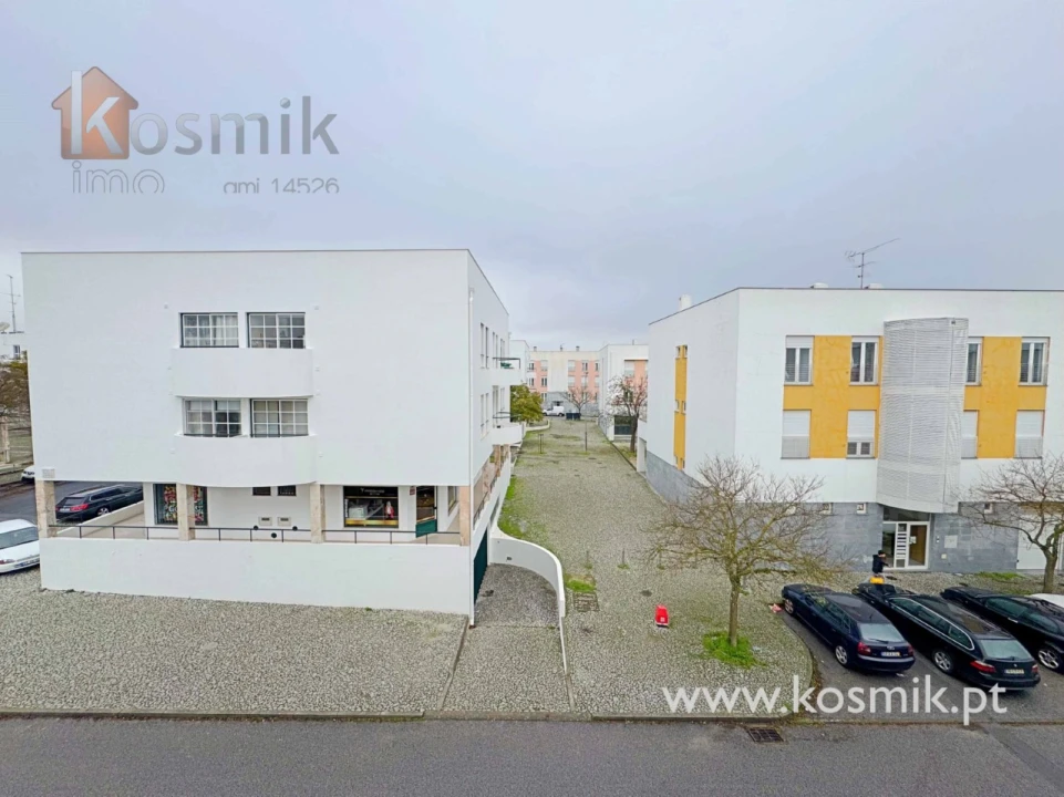 Apartamento T3 para Arrendamento em Bacelo e Senhora da Saúde Foto 43