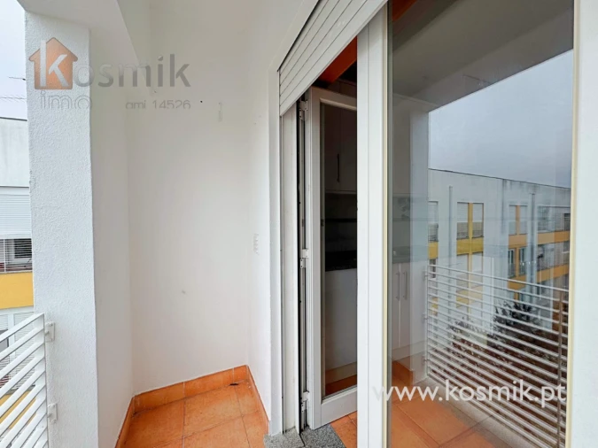 Apartamento T3 para Arrendamento em Bacelo e Senhora da Saúde Foto 23