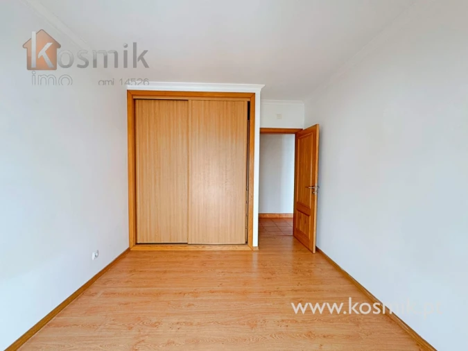 Apartamento T3 para Arrendamento em Bacelo e Senhora da Saúde Foto 31