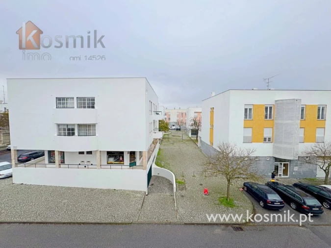 Apartamento T3 para Arrendamento em Bacelo e Senhora da Saúde Foto 43