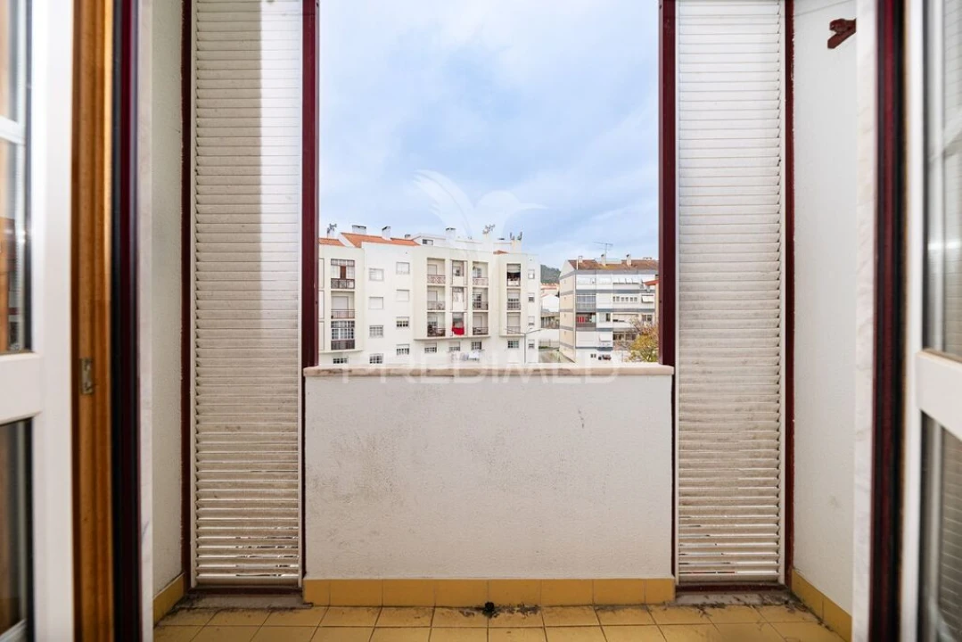 Apartamento T2 para Venda em Vialonga Foto 14