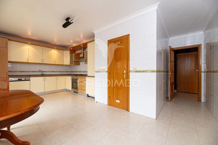 Apartamento T2 para Venda em Vialonga Foto 17