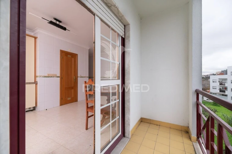 Apartamento T2 para Venda em Vialonga Foto 15
