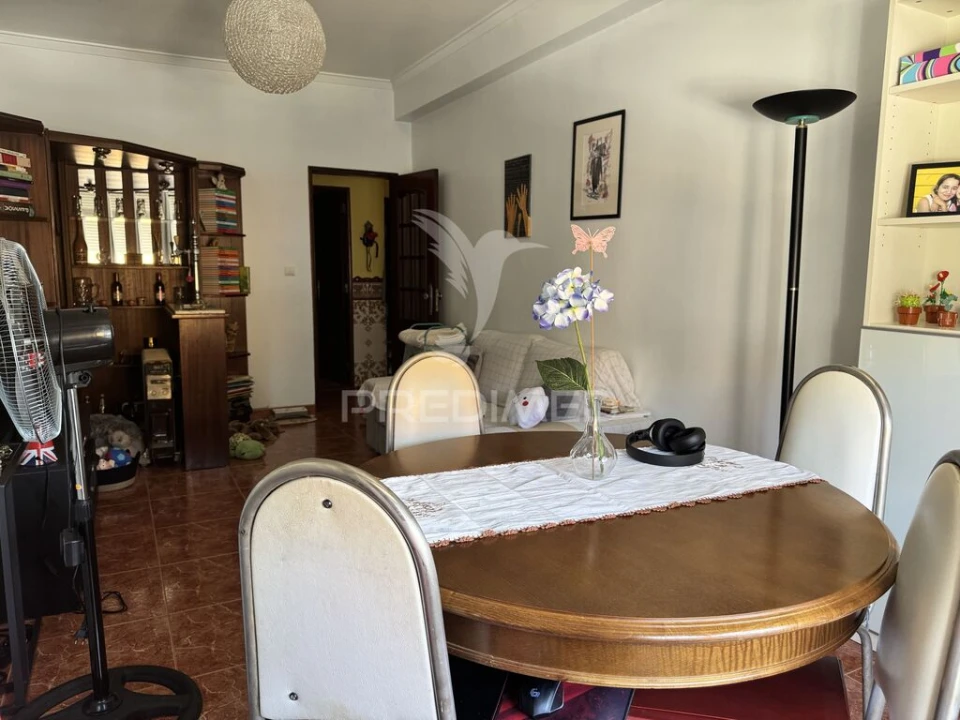 Apartamento T3 para Venda em Santa Iria de Azoia, São João da Talha e Bobadela Foto 2