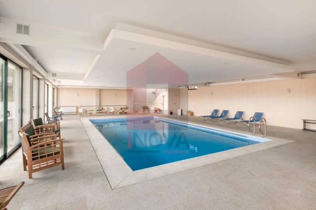 Moradia T4 para Venda em Oriz (Santa Marinha) e Oriz (São Miguel) Foto 37