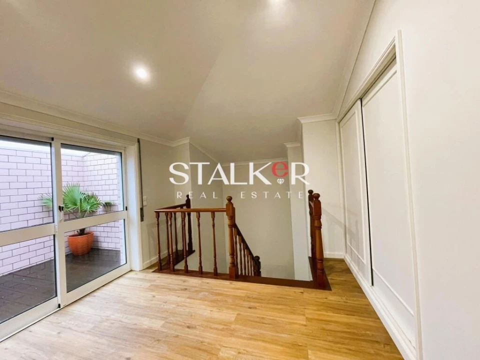 Apartamento T4 para Venda em Arcozelo Foto 11