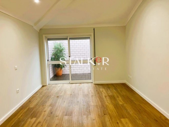 Apartamento T4 para Venda em Arcozelo Foto 21