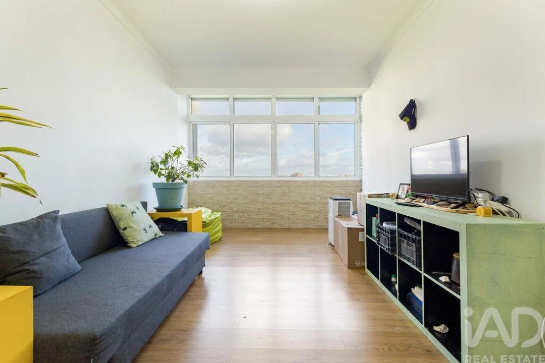 Apartamento T2 para Venda em Seixal, Arrentela e Aldeia de Paio Pires Foto 6