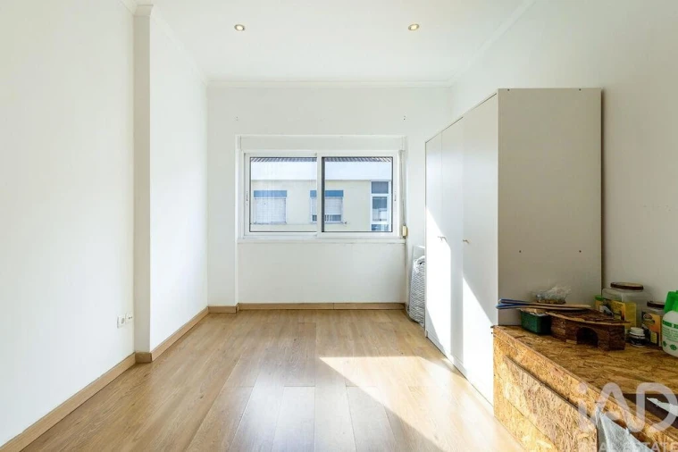 Apartamento T2 para Venda em Seixal, Arrentela e Aldeia de Paio Pires Foto 8