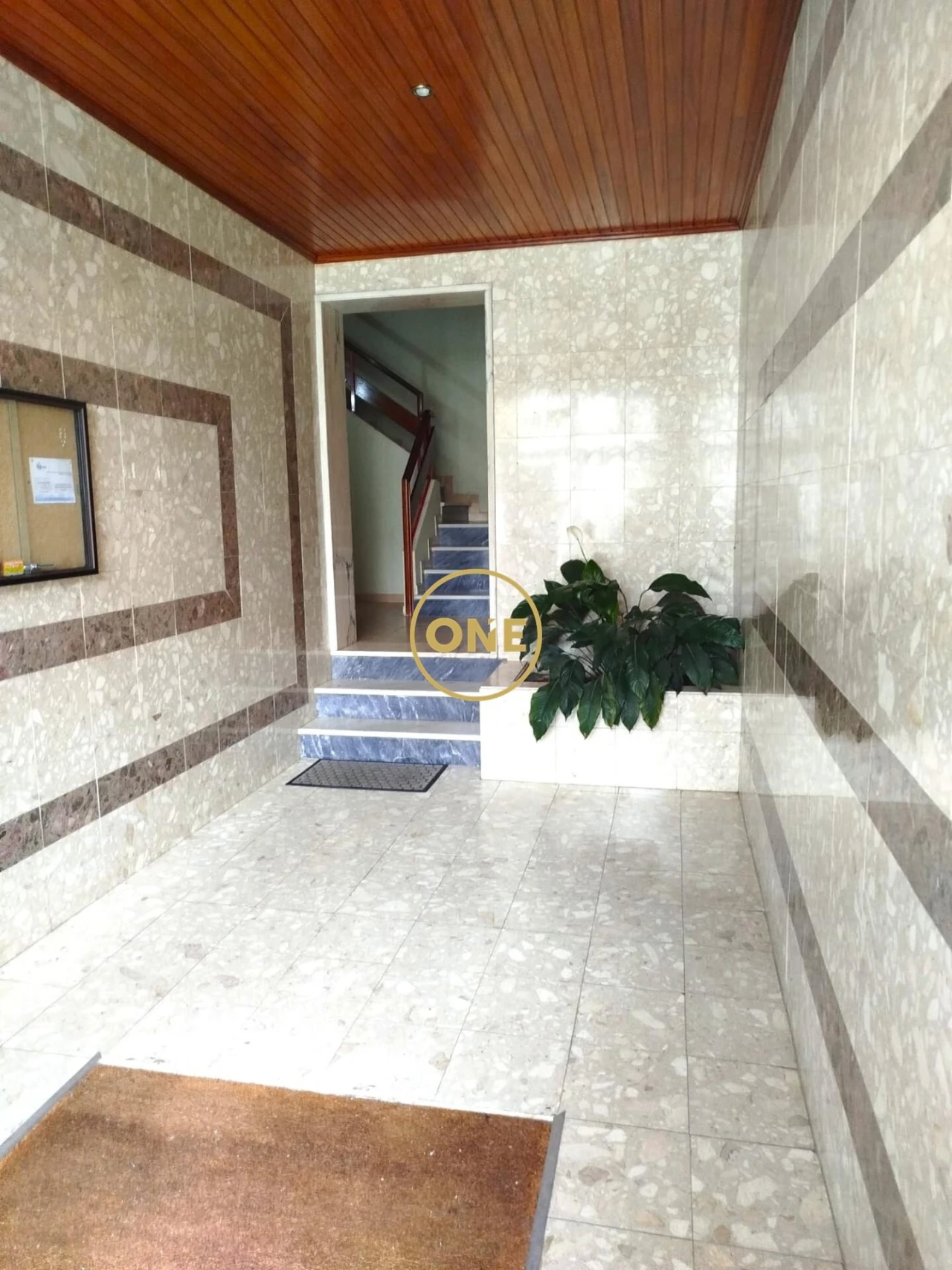 Apartamento T2 para Venda em Baixa da Banheira e Vale da Amoreira Foto 2