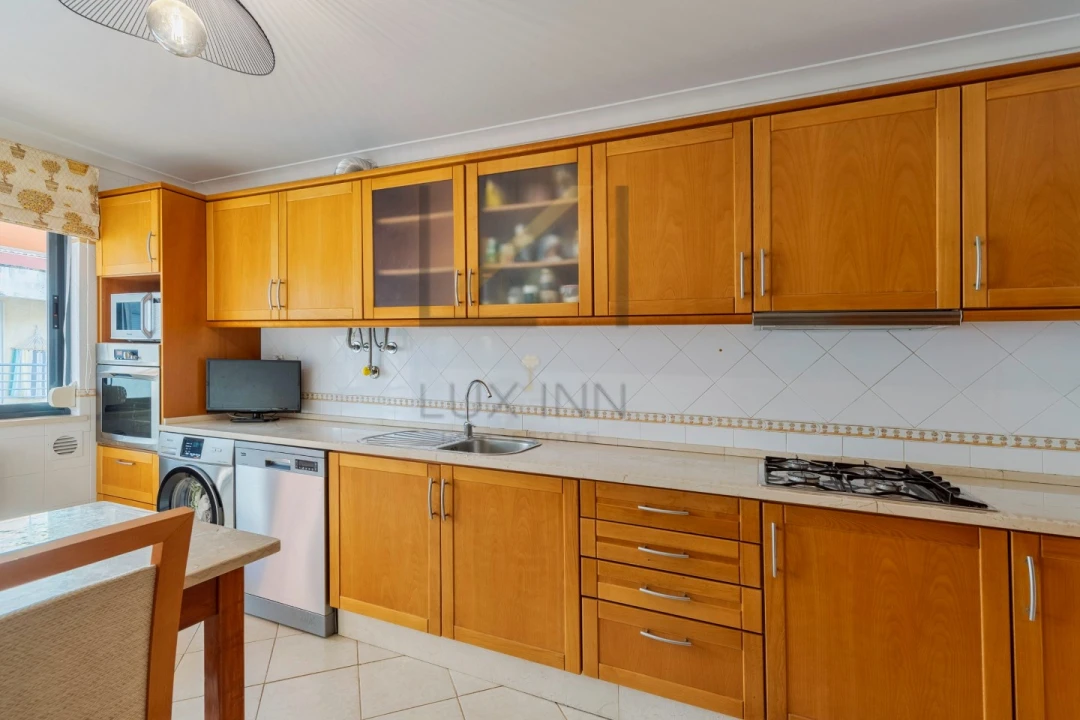 Apartamento T2 para Venda em Quinta do Anjo Foto 8