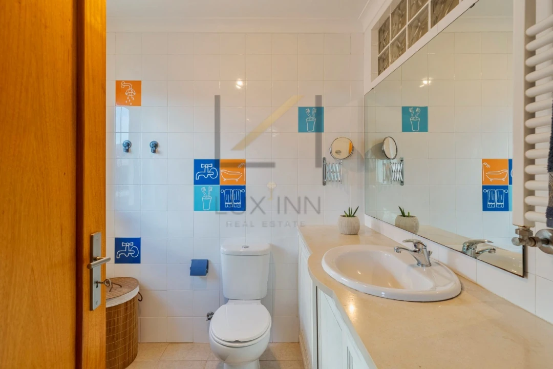 Apartamento T2 para Venda em Quinta do Anjo Foto 20