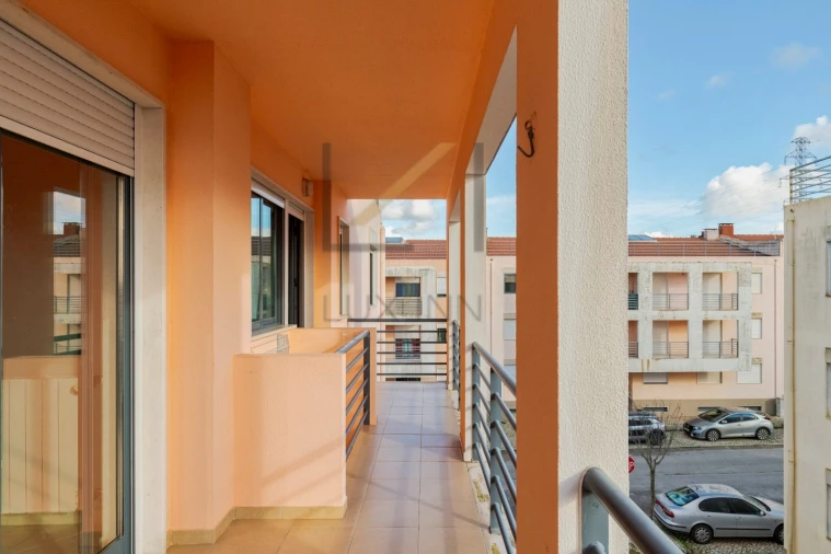 Apartamento T2 para Venda em Quinta do Anjo Foto 6