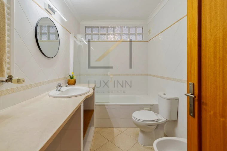 Apartamento T2 para Venda em Quinta do Anjo Foto 16