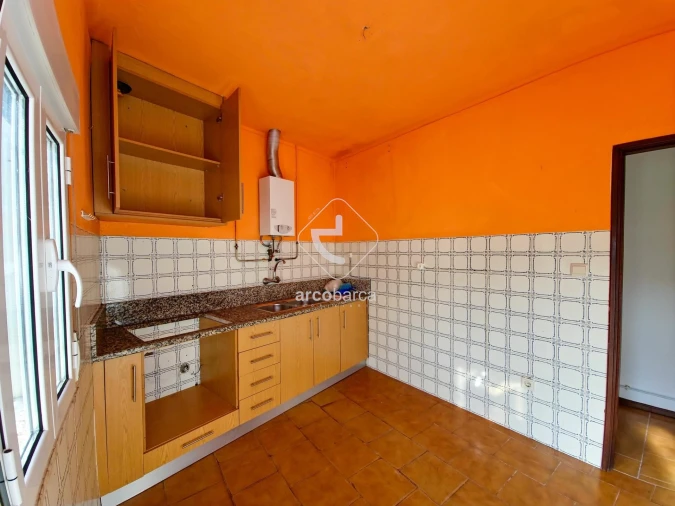 Moradia T2 para Venda em Cuide de Vila Verde Foto 5