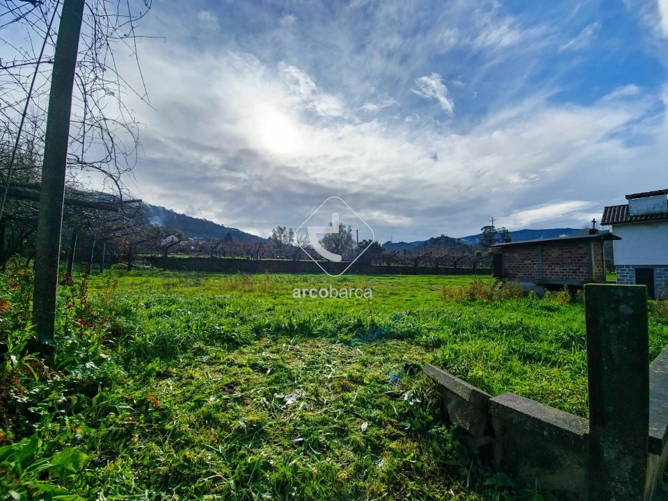 Moradia T2 para Venda em Cuide de Vila Verde Foto 26