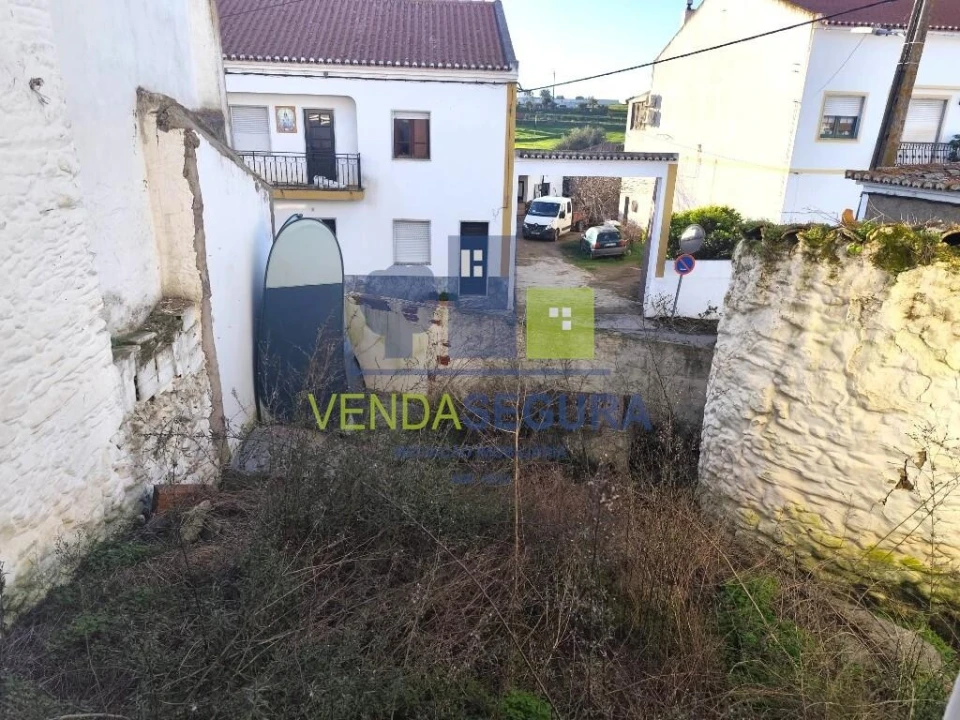 Moradia T2 para Venda em Santo Agostinho e São João Baptista e Santo Amador Foto 17