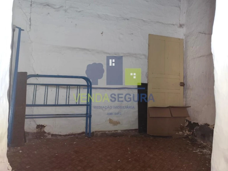 Moradia T2 para Venda em Santo Agostinho e São João Baptista e Santo Amador Foto 15