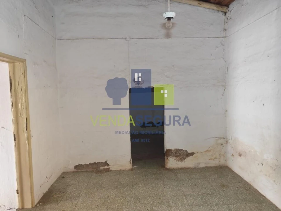 Moradia T2 para Venda em Santo Agostinho e São João Baptista e Santo Amador Foto 8