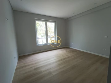 Apartamento T3 para Venda em Carcavelos e Parede