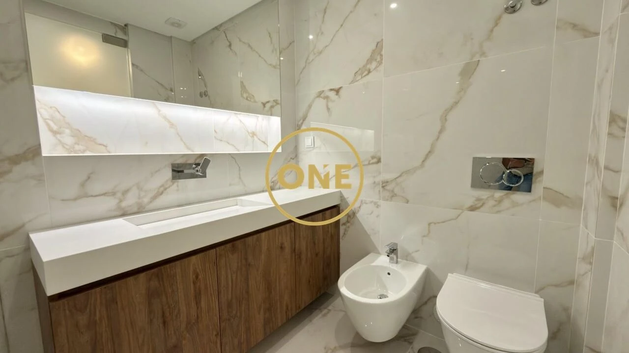 Apartamento T3 para Venda em Carcavelos e Parede Foto 15