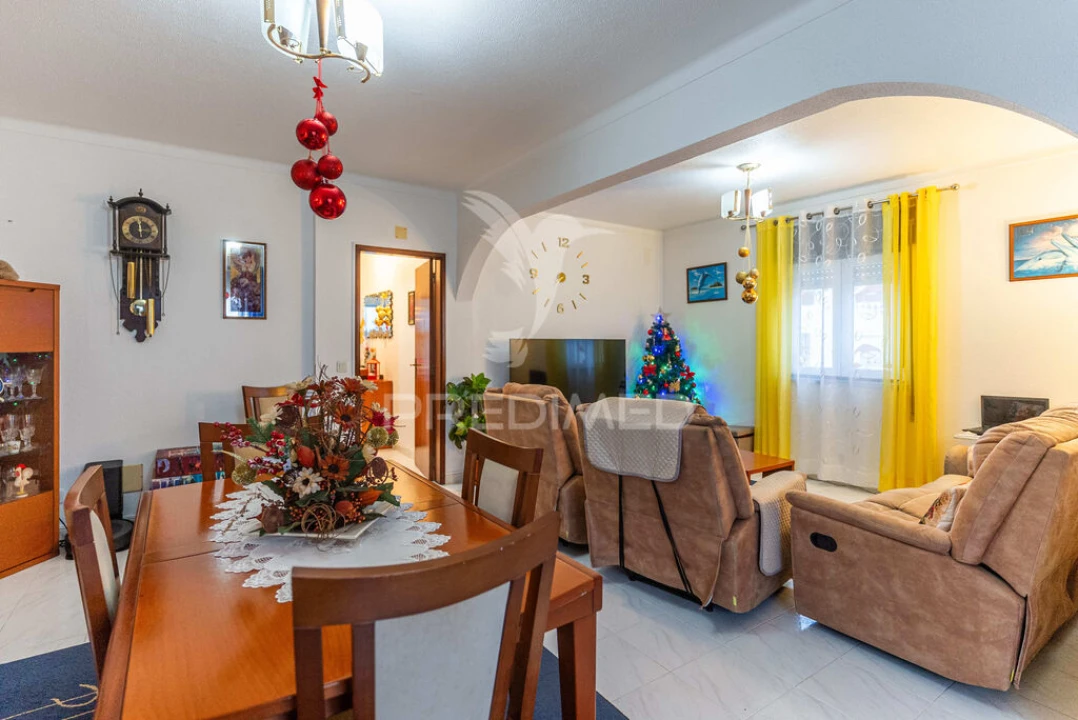 Moradia T4 para Venda em Sines Foto 19