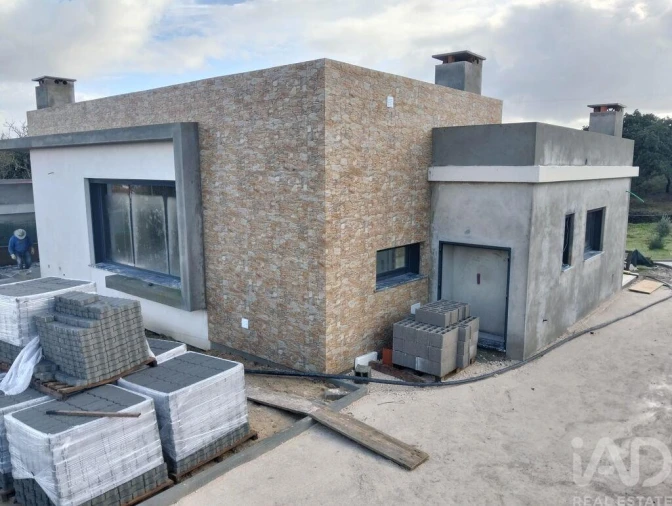 Moradia T3 para Venda em São Jose da Lamarosa Foto 6