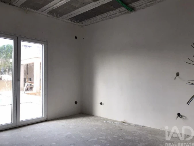 Moradia T3 para Venda em São Jose da Lamarosa Foto 24