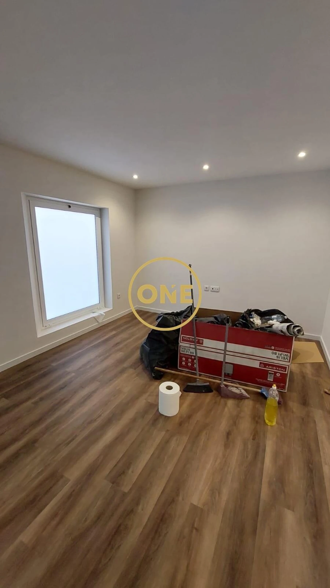 Apartamento T2 para Venda em Riba de Ave Foto 12