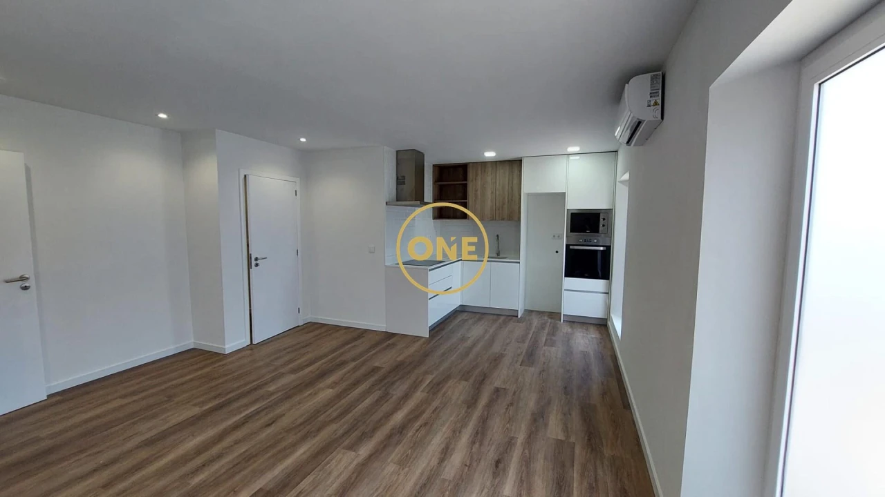 Apartamento T2 para Venda em Riba de Ave Foto 1