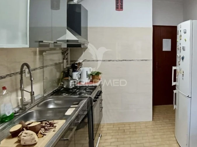 Apartamento T3 para Venda em Laranjeiro e Feijó Foto 2