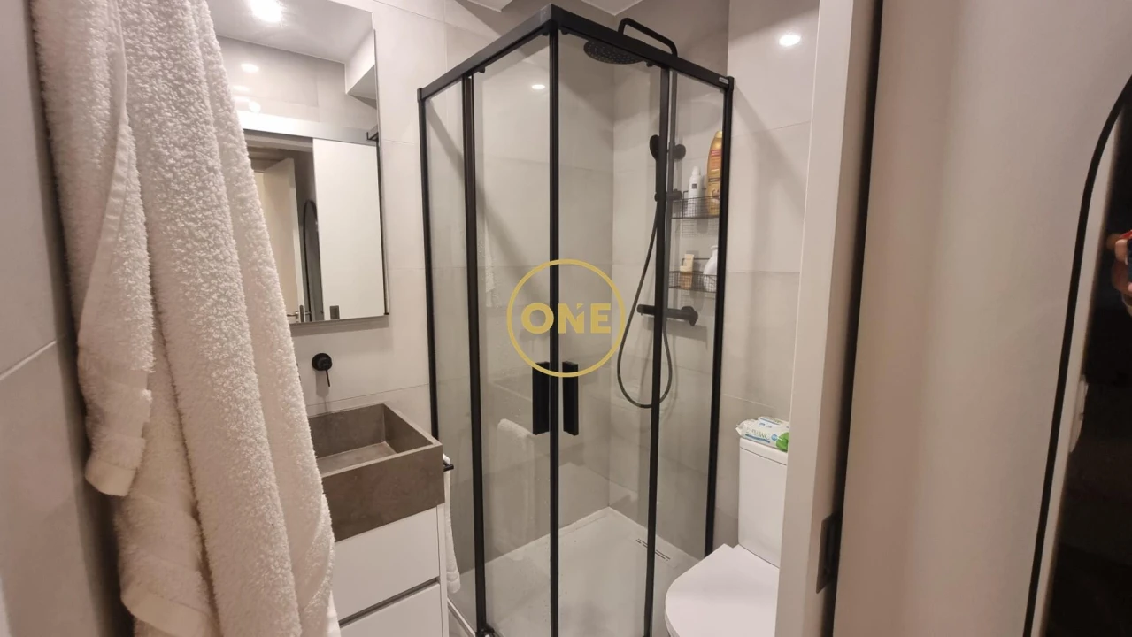 Apartamento T2 para Venda em Venteira Foto 19