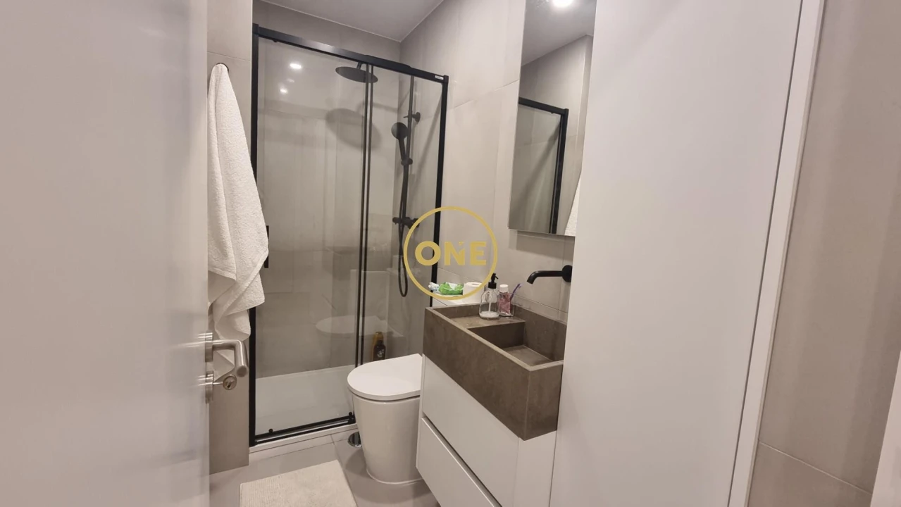 Apartamento T2 para Venda em Venteira Foto 10