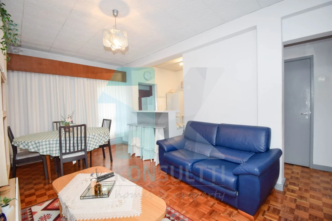 Apartamento T4 para Venda em Alfragide Foto 5