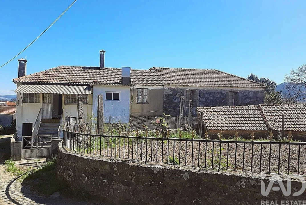 Moradia T6 para Venda em Chave Foto 4