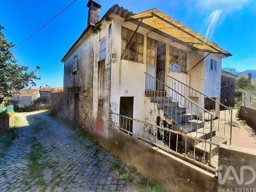 Moradia T6 para Venda em Chave
