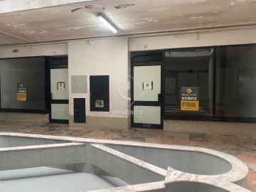 Loja para Arrendamento em São Jorge e Ermelo