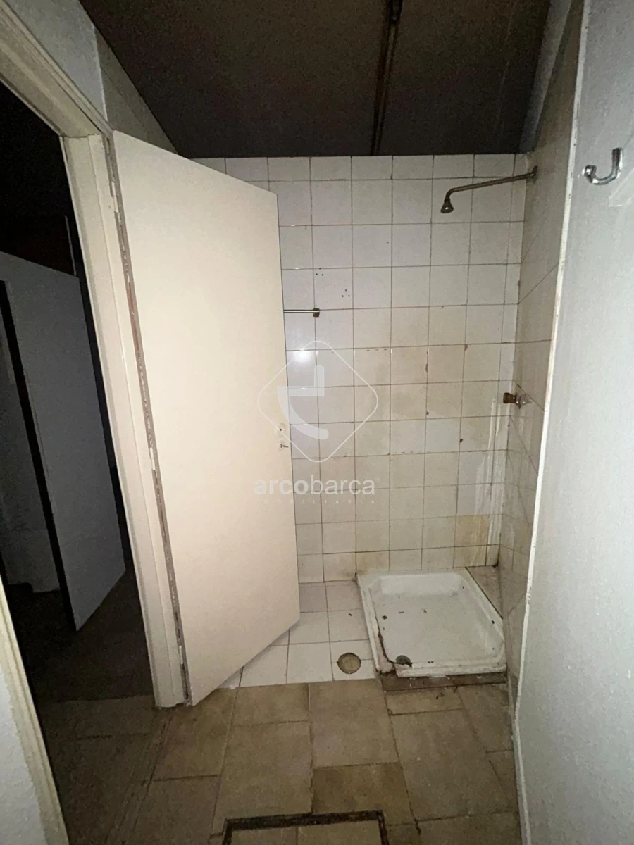 Loja para Arrendamento em São Jorge e Ermelo Foto 10