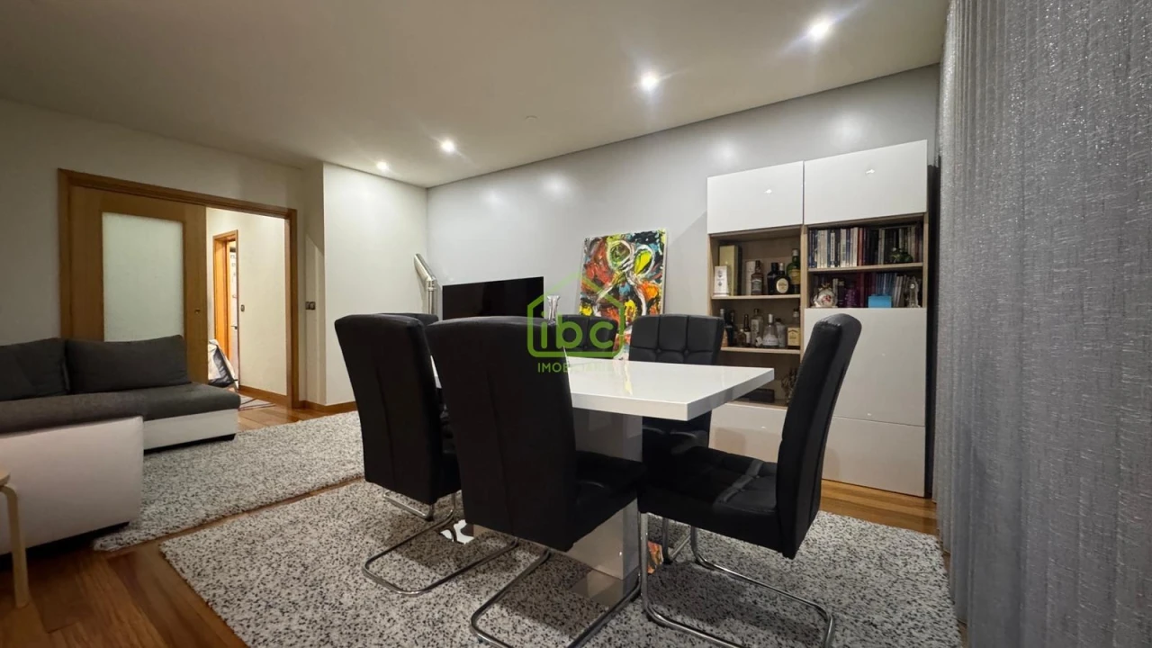 Apartamento T2 para Venda em Póvoa de Varzim, Beiriz e Argivai Foto 3