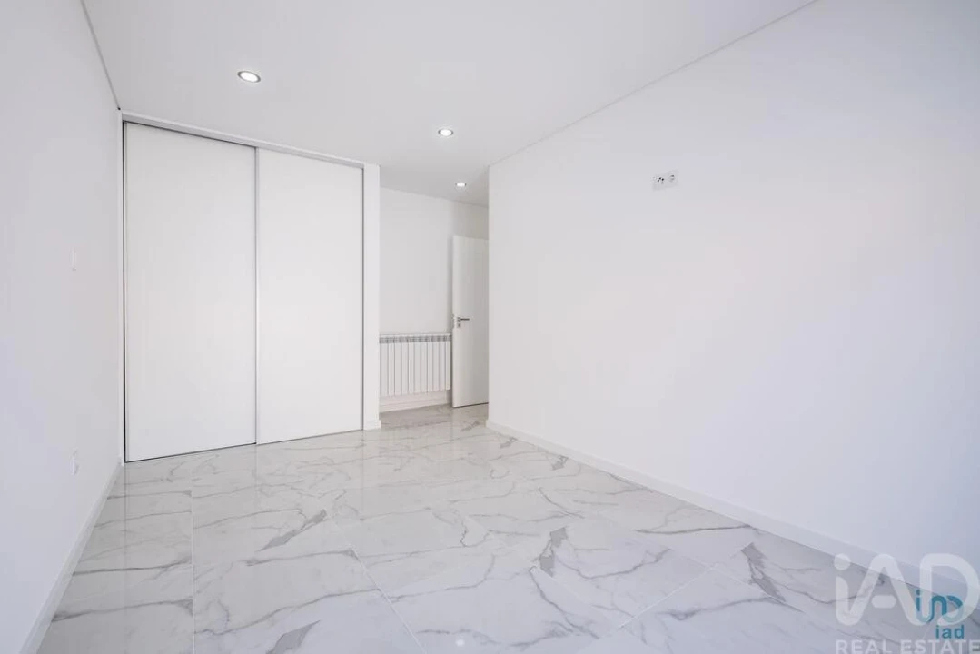 Moradia T2 para Venda em Seixo Foto 13