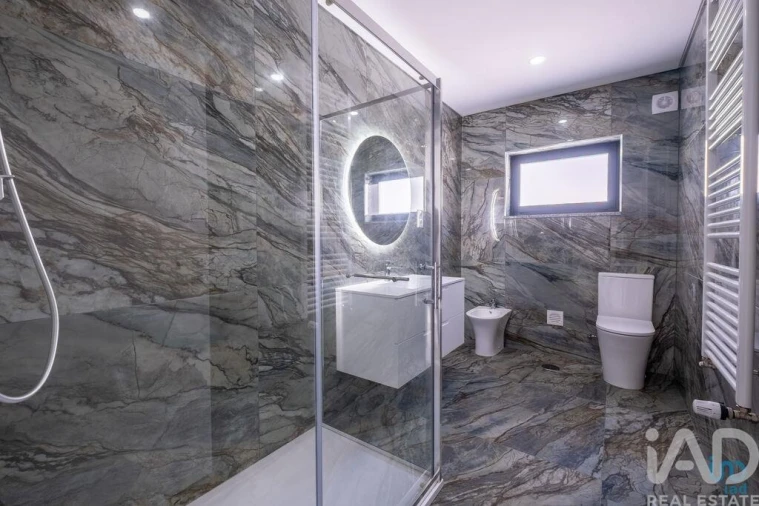 Moradia T2 para Venda em Seixo Foto 16