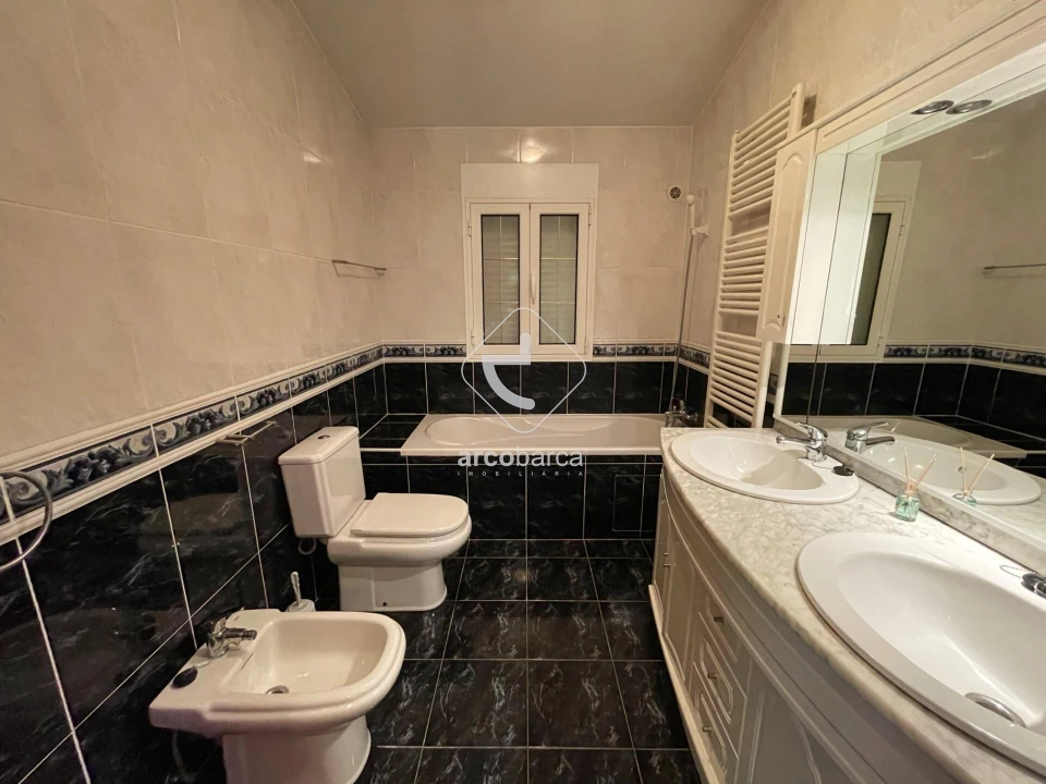 Moradia T3 para Venda em Rio Frio Foto 26