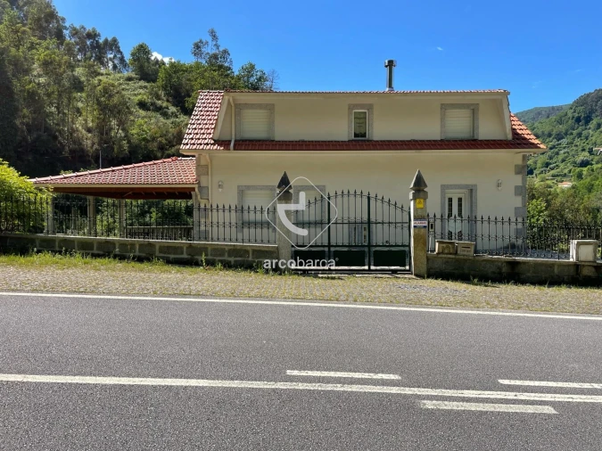 Moradia T3 para Venda em Rio Frio Foto 3