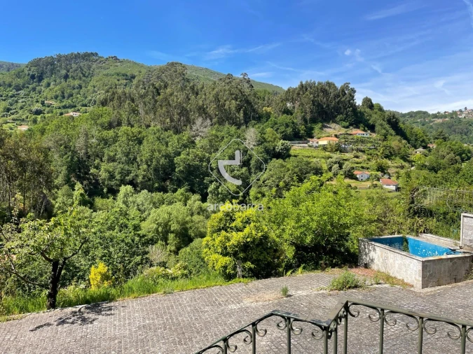 Moradia T3 para Venda em Rio Frio Foto 8