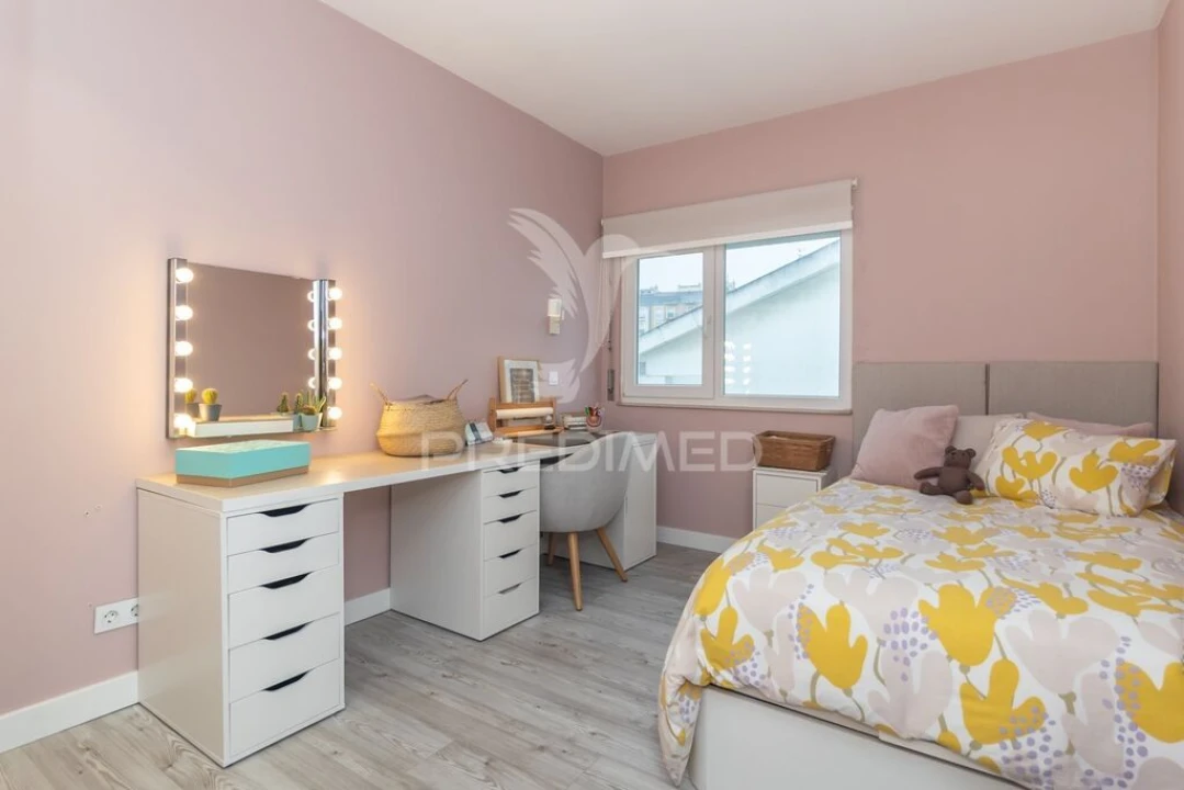 Moradia T4 para Venda em Seixal, Arrentela e Aldeia de Paio Pires Foto 2