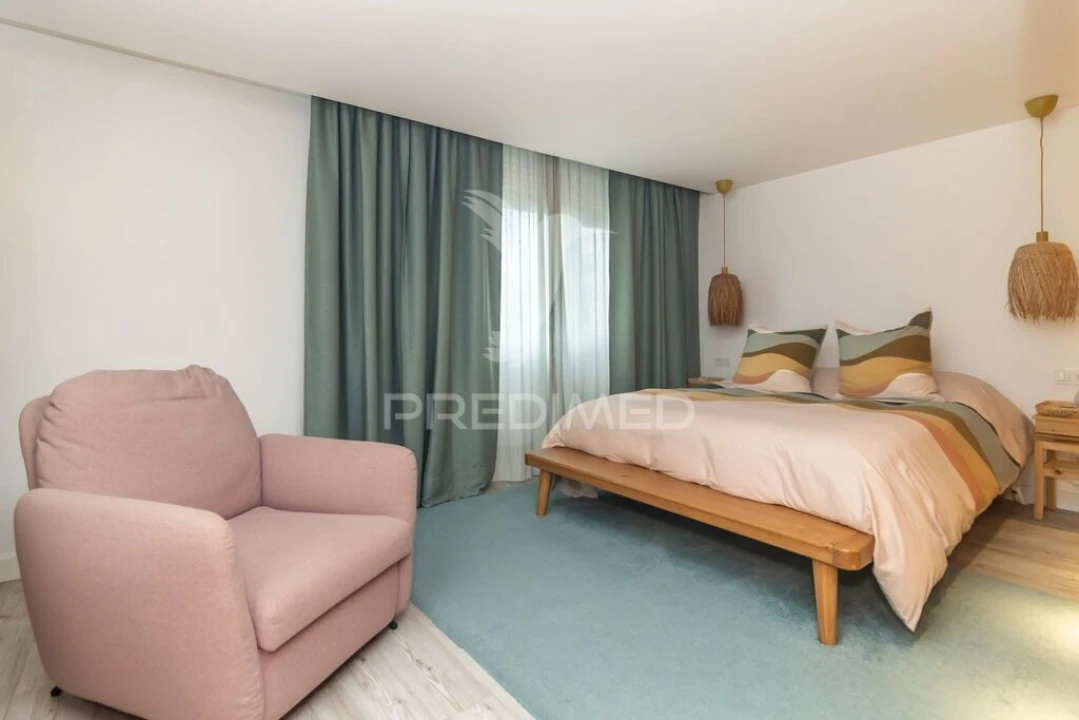 Moradia T4 para Venda em Seixal, Arrentela e Aldeia de Paio Pires Foto 6