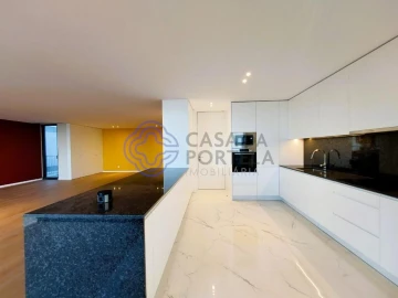 Apartamento T4 para Venda em Canidelo