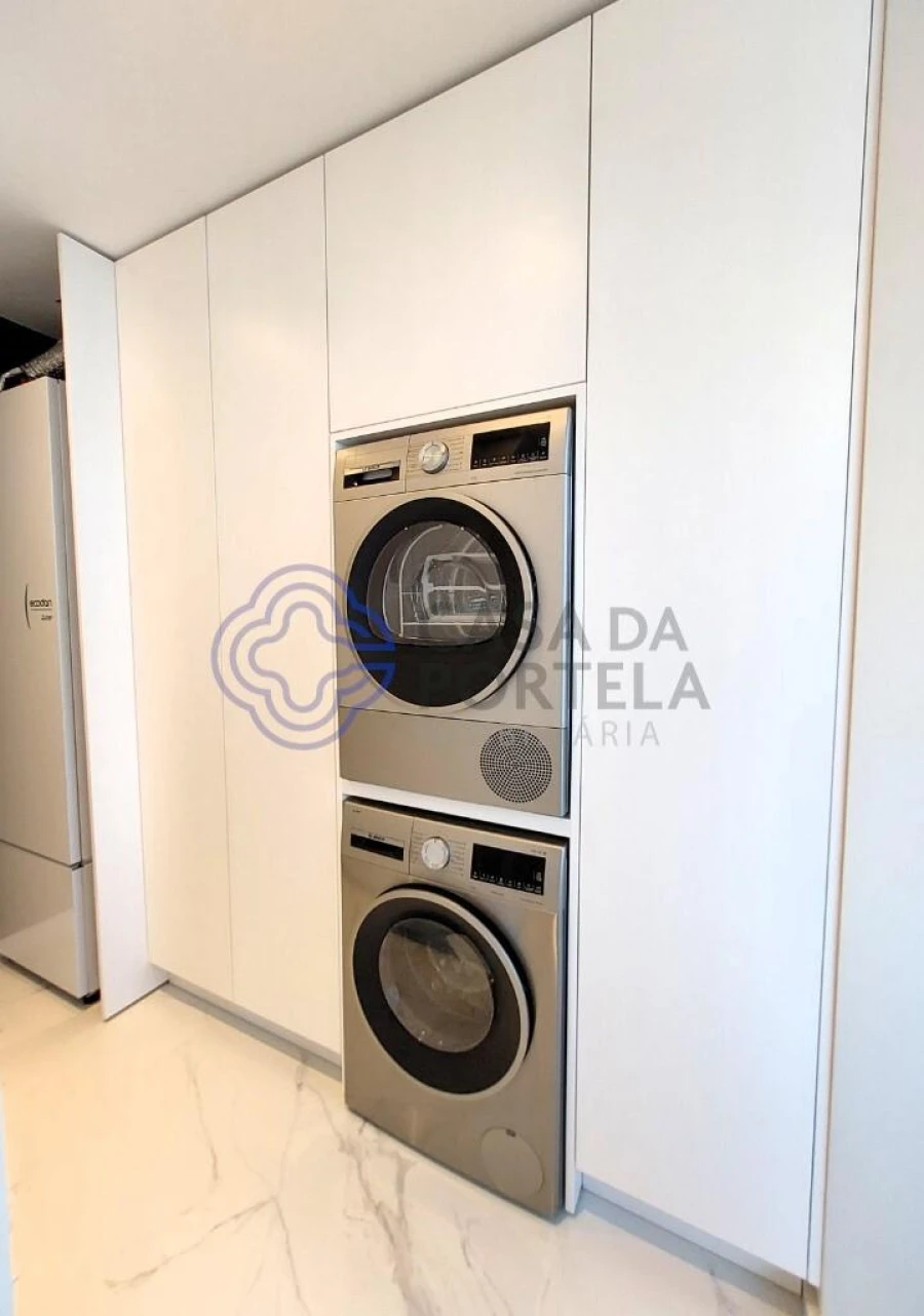 Apartamento T4 para Venda em Canidelo Foto 17